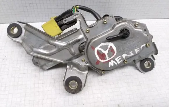 Mercedes-Benz C W202 Rear window wiper motor A2028201908 0390201538 A0025421419