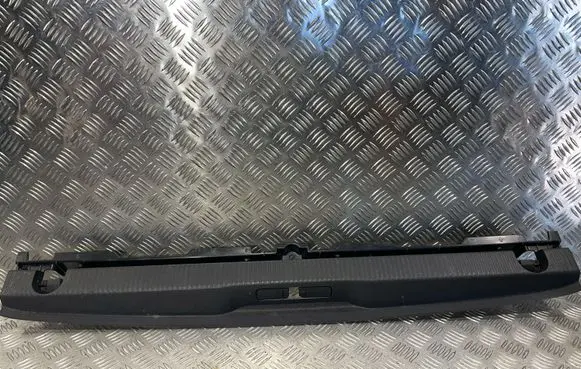 Peugeot 5008 II Trunk/boot sill cover protection 9811359777
