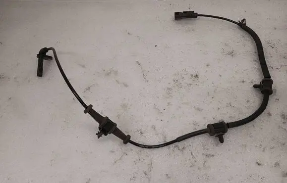 Chevrolet Volt I ABS brake wheel speed sensor 13329258
