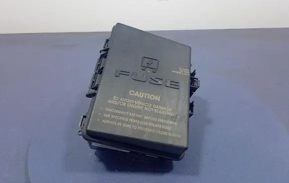 Chrysler Pacifica Fuse box set 04727832AH
