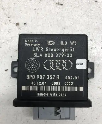 Audi A4 S4 B7 8E 8H Light module LCM 8P0907357B 5LA00837900