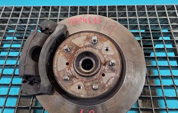 Suzuki SX4 Front wheel hub spindle knuckle IMPRK1524616