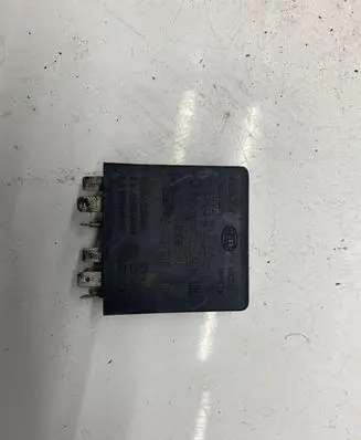 Opel Zafira A Other relay 5KG0656800