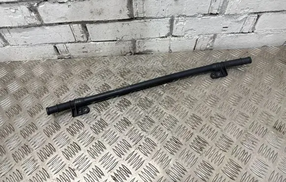 Audi A6 S6 C8 4K Engine coolant pipe/hose 4K0121070P