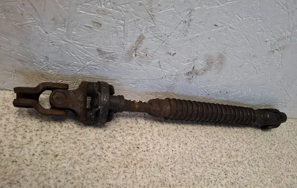 Suzuki Jimny Steering column universal joint