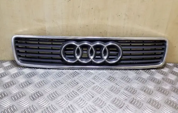 Audi A4 S4 B5 8D Front bumper upper radiator grill 8D0853651E