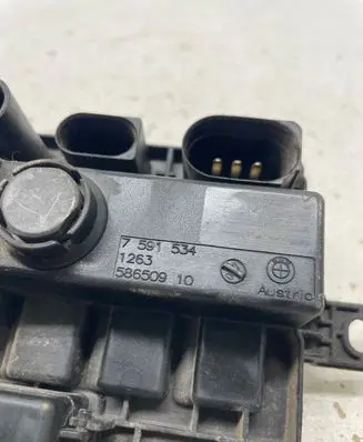 BMW 5 F10 F11 Power management control unit 7591534 58650910 8636596