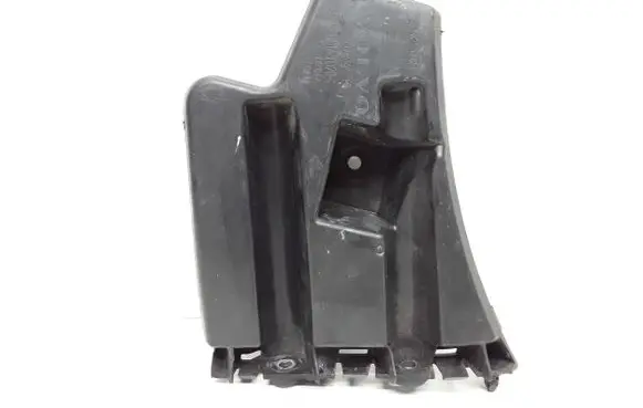 Volvo V60 Front bumper mounting bracket 30796626