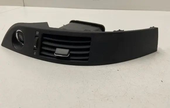 Dash center air vent grill