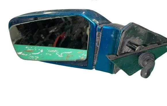 Mazda 323 F Manual wing mirror 