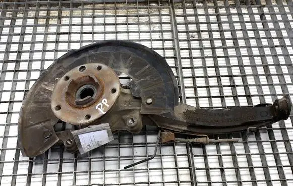 Volkswagen Touareg II Front wheel hub spindle knuckle 7P6407246A