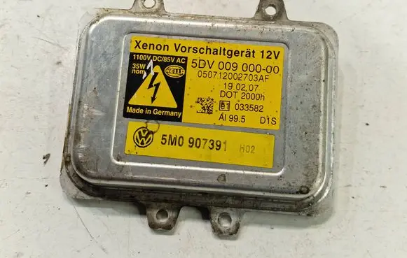 Volkswagen Touareg I Headlight ballast module Xenon 5M0907391 5DV00900000