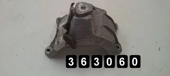 Audi A4 S4 B8 8K Engine mount bracket kronsteinas 8k0199308c