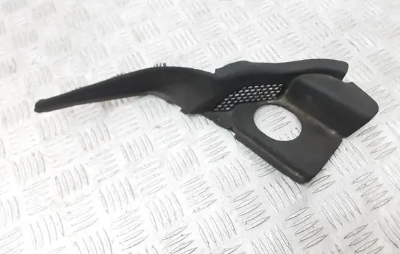 Dodge Durango III Wiper trim 68260207AC