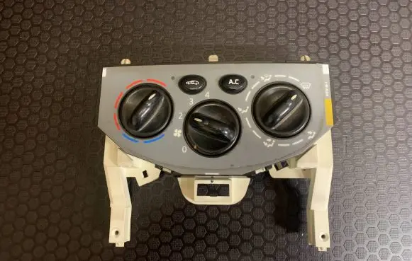 Renault Trafic II (X83) Climate control unit X83WKB 10175 080825
