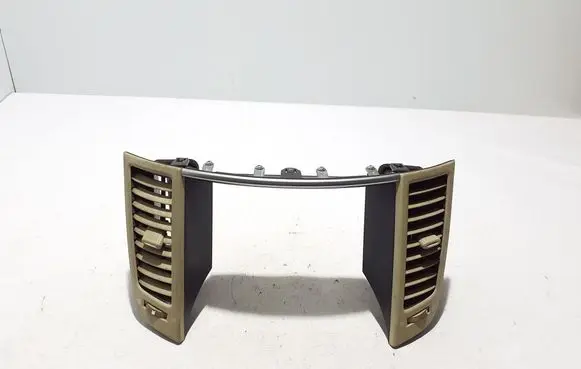 Infiniti FX Dashboard air vent grill cover trim 682701CA1A