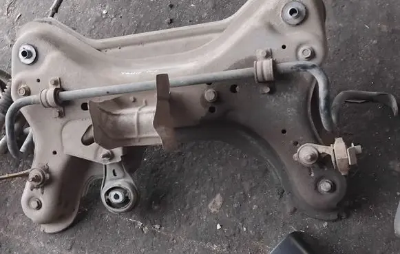 Renault Trafic III (X82) Front subframe