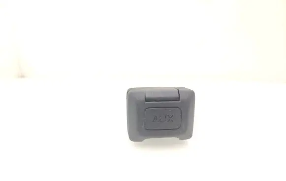 Honda CR-V AUX in-socket connector M34736