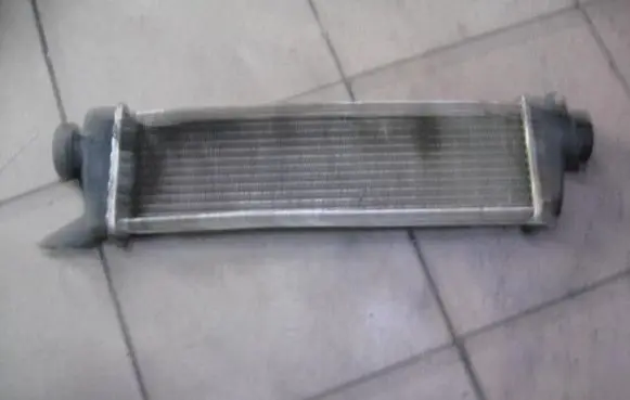 Mercedes-Benz A W168 Intercooler radiator A1685000000