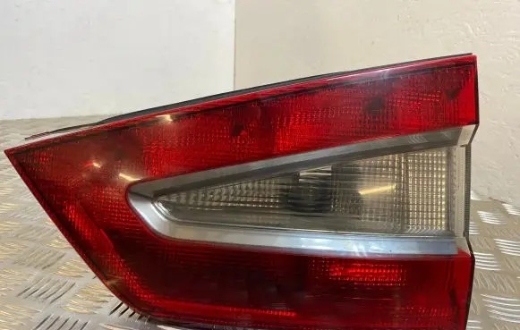 Ford Galaxy Tailgate rear/tail lights