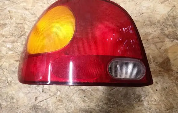 Hyundai Accent Rear/tail lights 92401222