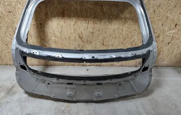 Honda Civic IX Tailgate/trunk/boot lid