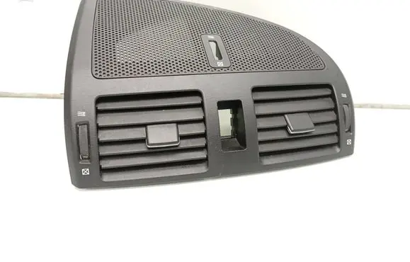 Toyota Avensis T270 Dash center air vent grill 5567005090