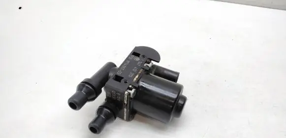 BMW 1 F20 F21 Coolant heater control valve 8514557 17128514557
