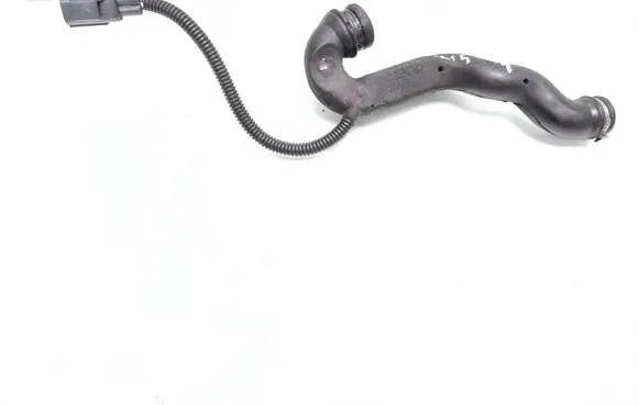 Volvo S80 Breather/breather pipe/hose 30788009