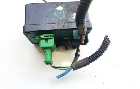 Citroen C8 Glow plug pre-heat relay 9639912580