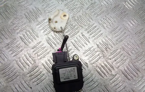 Audi A6 S6 C5 4B A/C air flow flap actuator/motor 4B1820511A