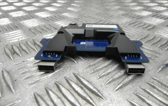Tesla Model 3 EUR ISO radio connector 112170000C