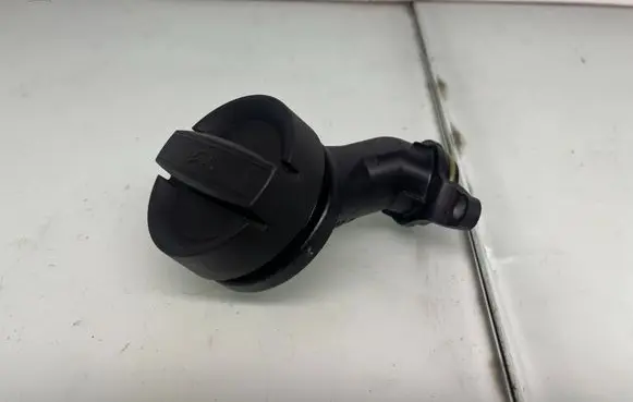 BMW 7 G11 G12 Oil fill pipe 8601716 11128601716
