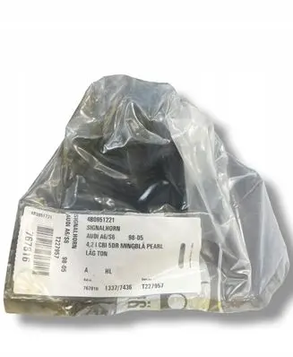 Audi A6 S6 C5 4B Horn signal 4B0951221