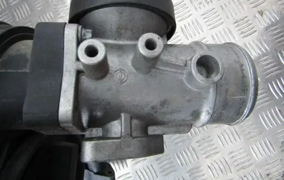 Mercedes-Benz A W168 EGR valve A6680900454