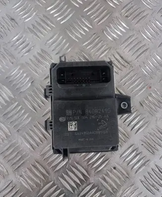 Opel Adam Fuel injection pump control unit/module 84082495
