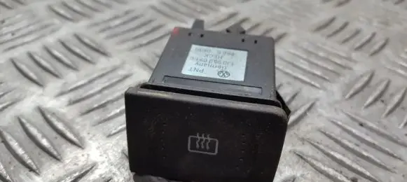 Volkswagen Golf IV Windscreen/window heater switch 1J0959621C
