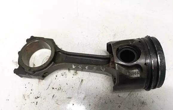 Ford Mondeo Mk III Piston with connecting rod 