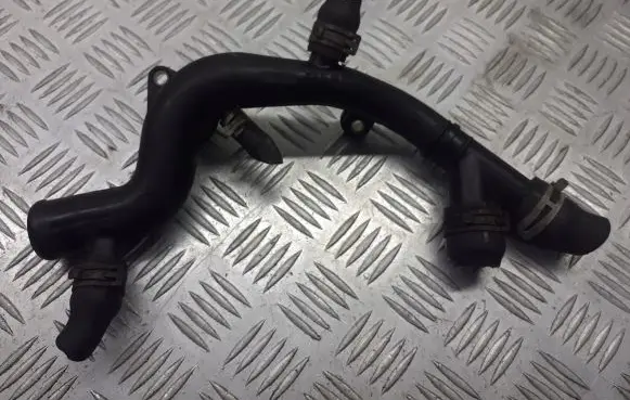 Mercedes-Benz Vaneo W414 Engine coolant pipe/hose A6682000752
