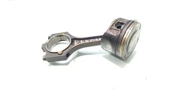 Jaguar X-Type Piston with connecting rod 