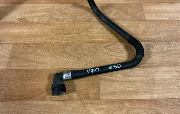 Volvo V70 Engine coolant pipe/hose 9492754 1385102