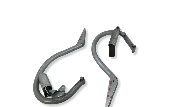 Mercedes-Benz C W204 Tailgate/trunk/boot hinge A2047500X28