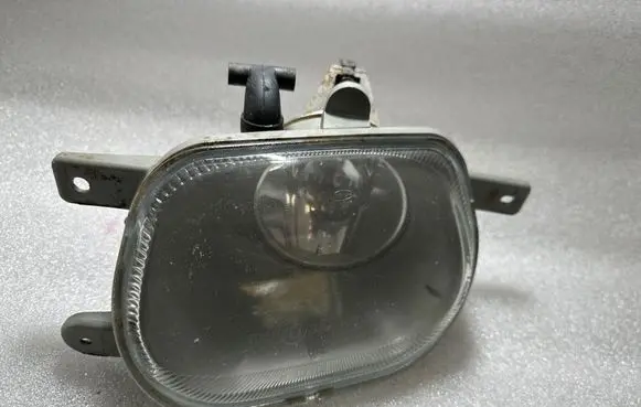Volvo XC90 Front fog light 31111183