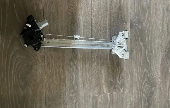 Honda HR-V Front door window regulator motor CM0938000