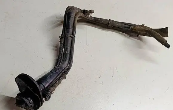 KIA Ceed Fuel tank filler neck pipe A6W52F87