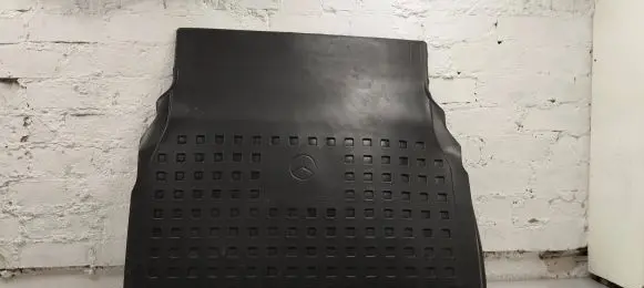 Mercedes-Benz C W205 Rubber trunk/boot mat liner A2058140241