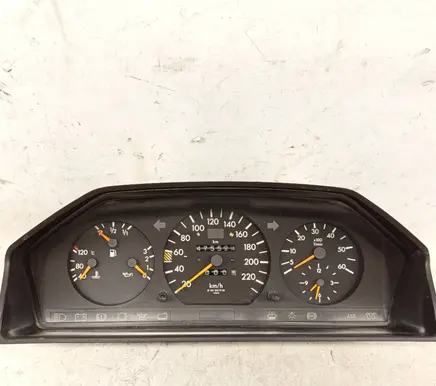 Speedometer (instrument cluster)