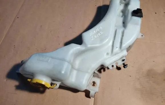 Dodge Journey Lamp washer fluid tank 05116307AA