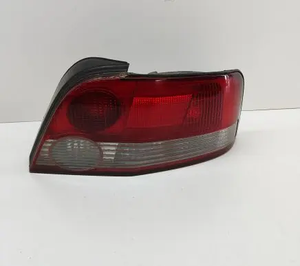Mitsubishi Galant Rear/tail lights MR482344