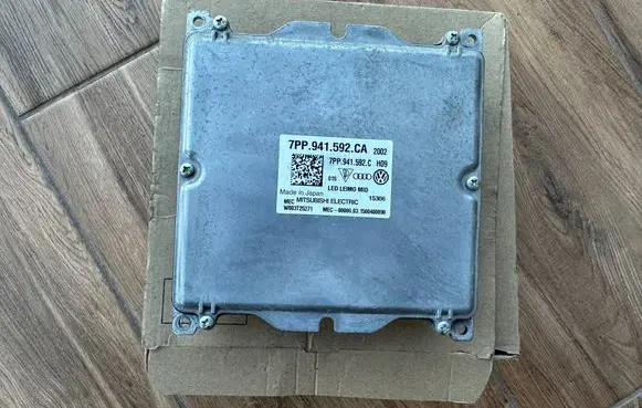 Audi Q7 4M LED ballast control module 7PP941592CA 7PP941592C W003T25271
